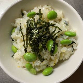 なんちゃって炊き込み風豆ご飯